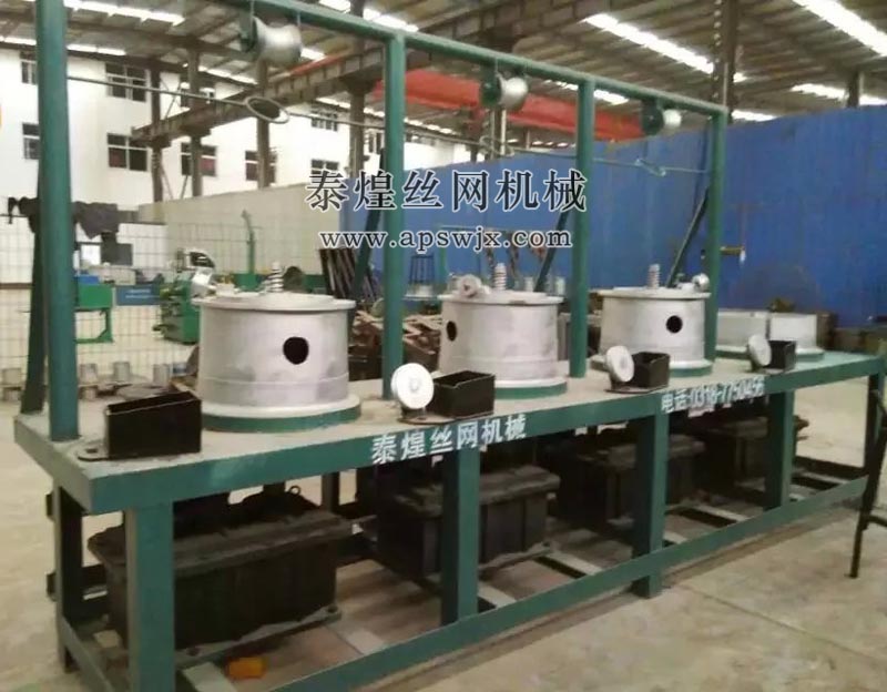 四聯(lián)罐拉絲機(jī) 四聯(lián)罐拉絲機(jī)